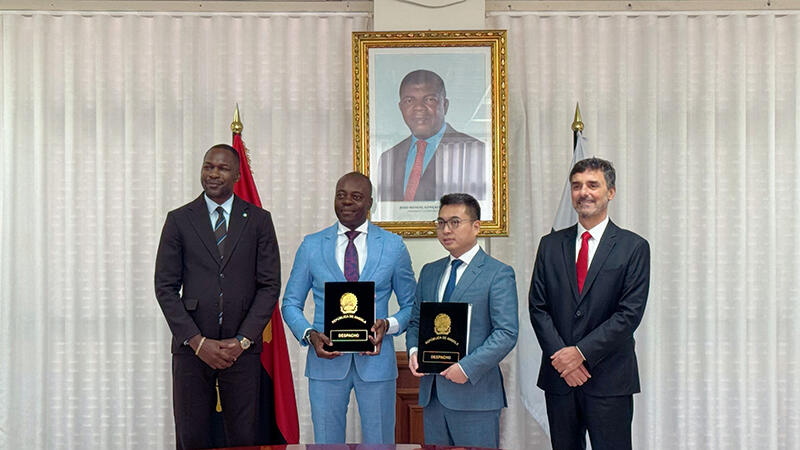 19513618281365.jpg 19513618281365.jpg